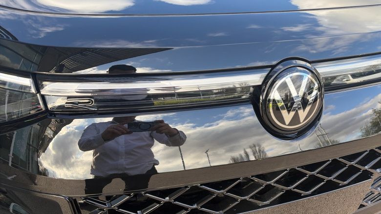 Volkswagen Tayron 1.5 eTSI R-Line 5dr DSG7 [7 Seat] Petrol Estate